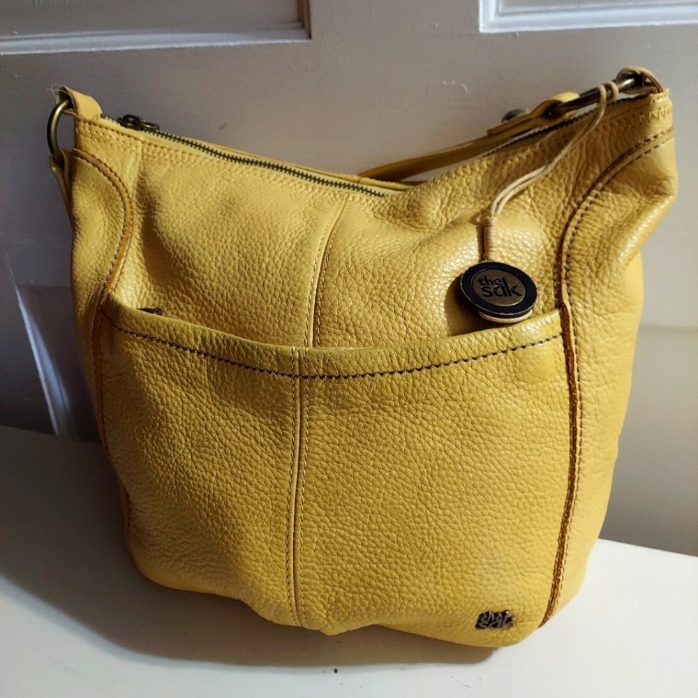 Hobo Leather Shoulder Bag